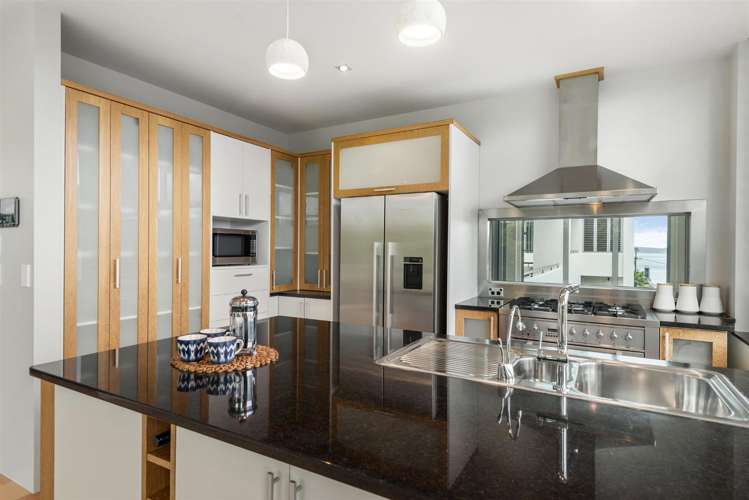 22b Beach Road Castor Bay_6