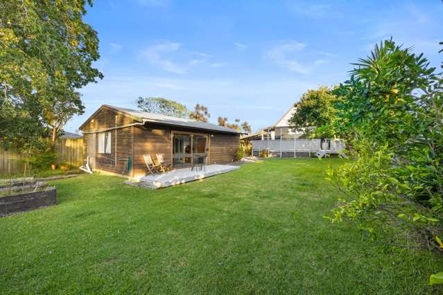 32 Taioma Crescent Te Atatu Peninsula_2