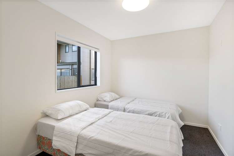 2/120 Stanmore Road Linwood_8