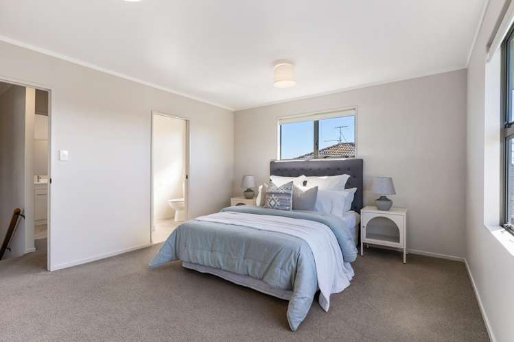 159 Chivalry Road Glenfield_12