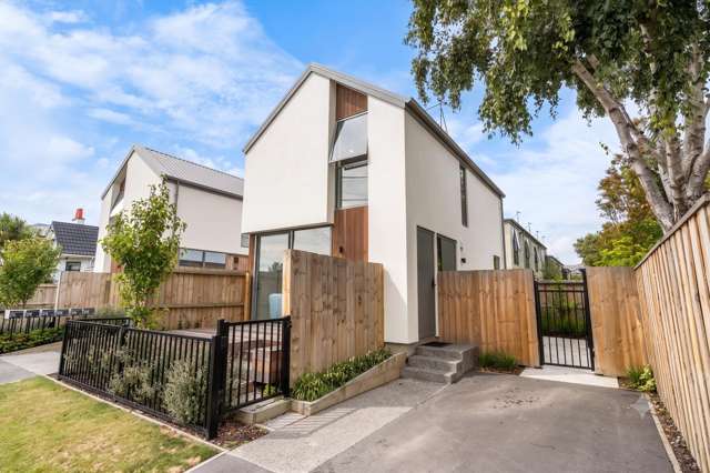 Standalone Style in Somerfield
