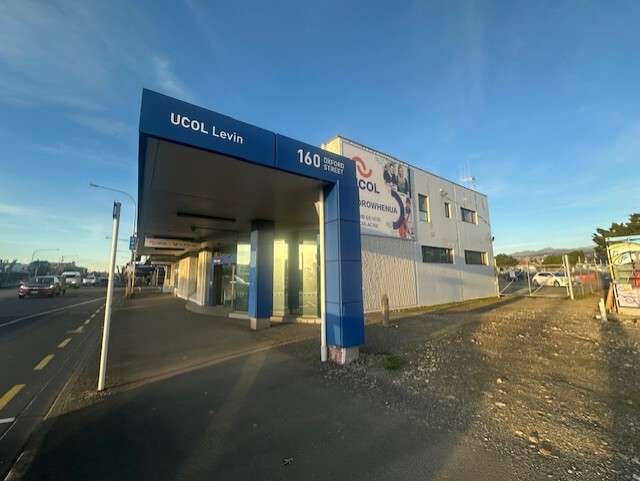 162 Oxford Street Levin_2