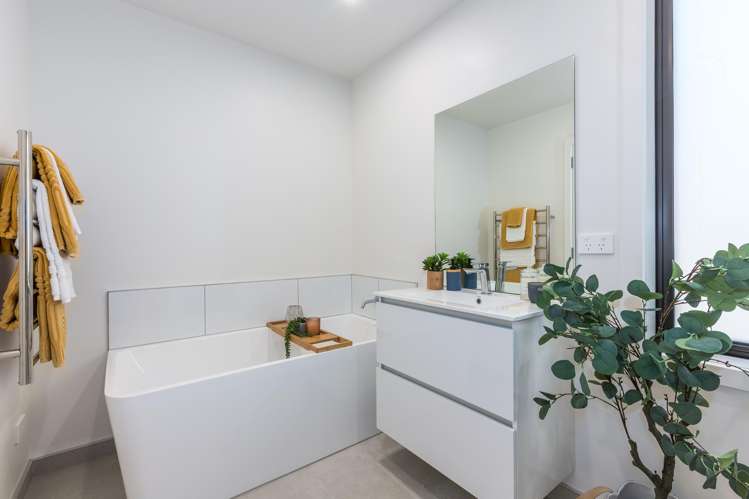 26 Lemonwood Way Woodridge_19