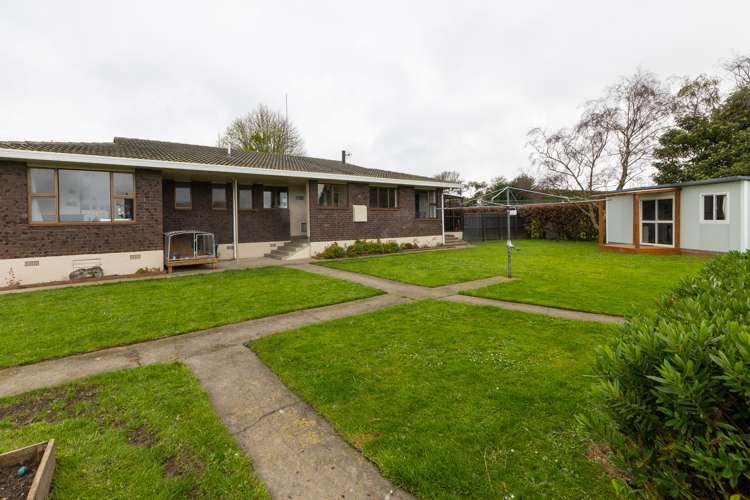 76 Watershed Road Bunnythorpe_21