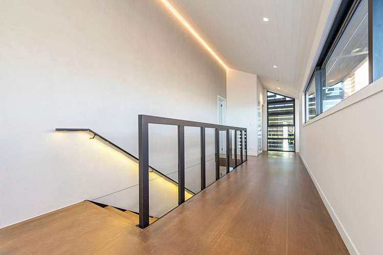 24 Seacliffe Avenue Belmont_18