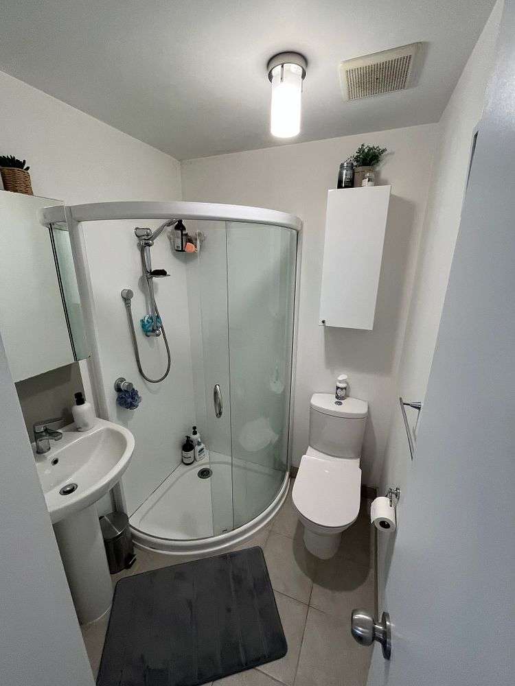 201/10 Flower Street Eden Terrace_6