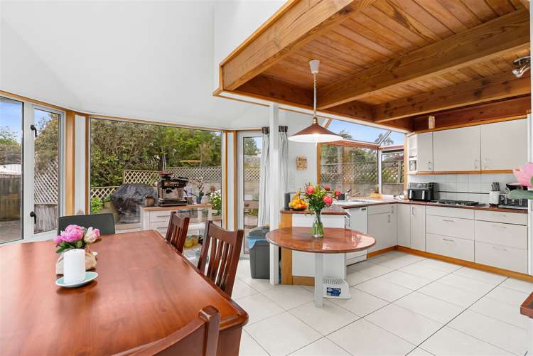 1816 Cust Road Cust_9