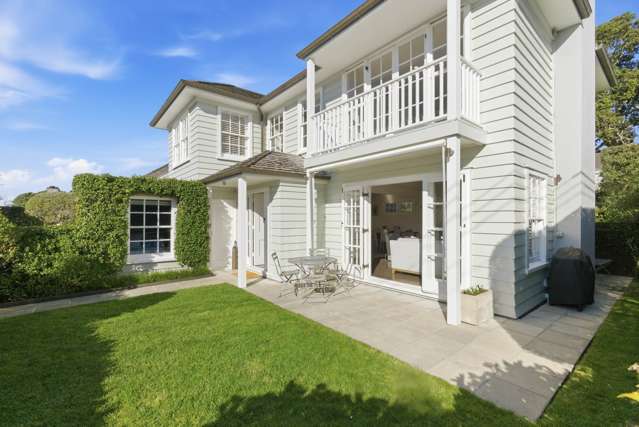 The Complete Package – Move in and enjoy!