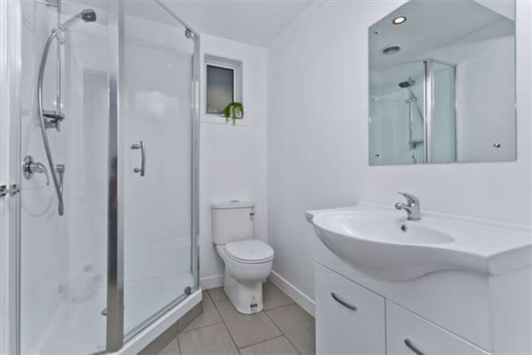 94 Canongate Street Birkdale_14