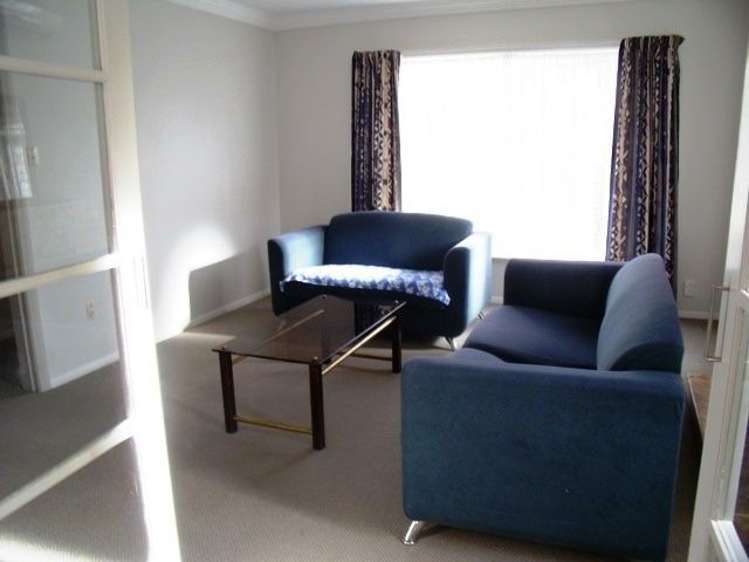 37 Poole Crescent Wainuiomata_5