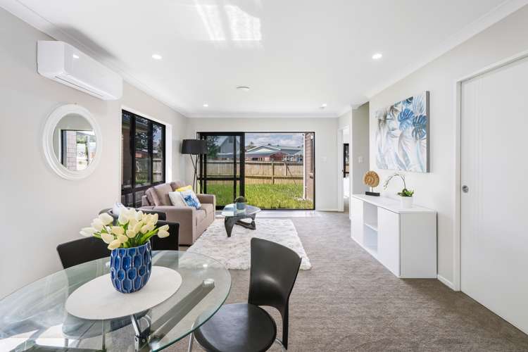 8c Mahon Place Papatoetoe_2