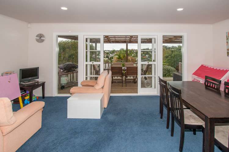 79 Chivalry Road Glenfield_12