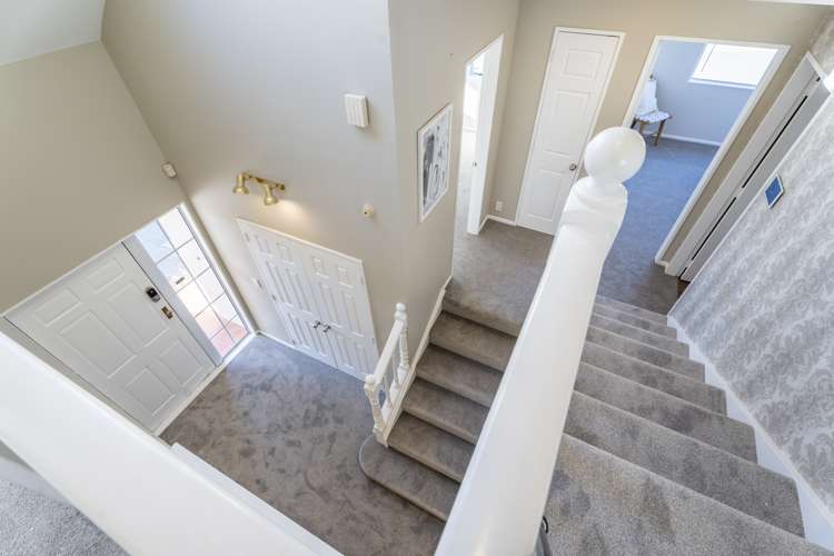 12 Ronald Woolf Place Churton Park_11