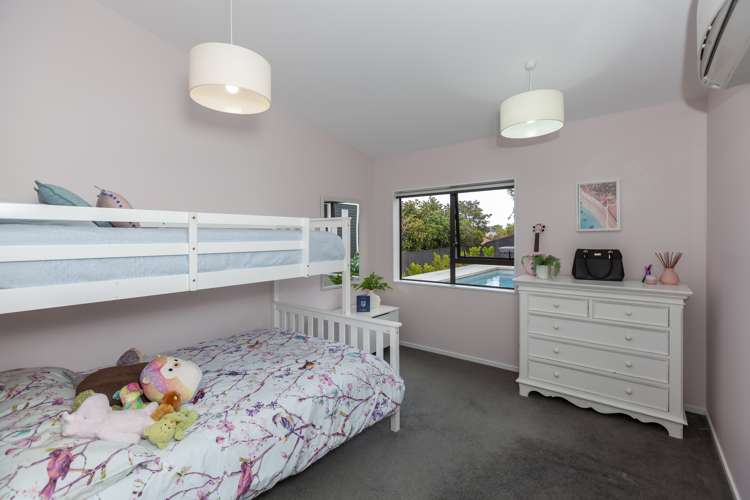 63 The Drive Paraparaumu Beach_17