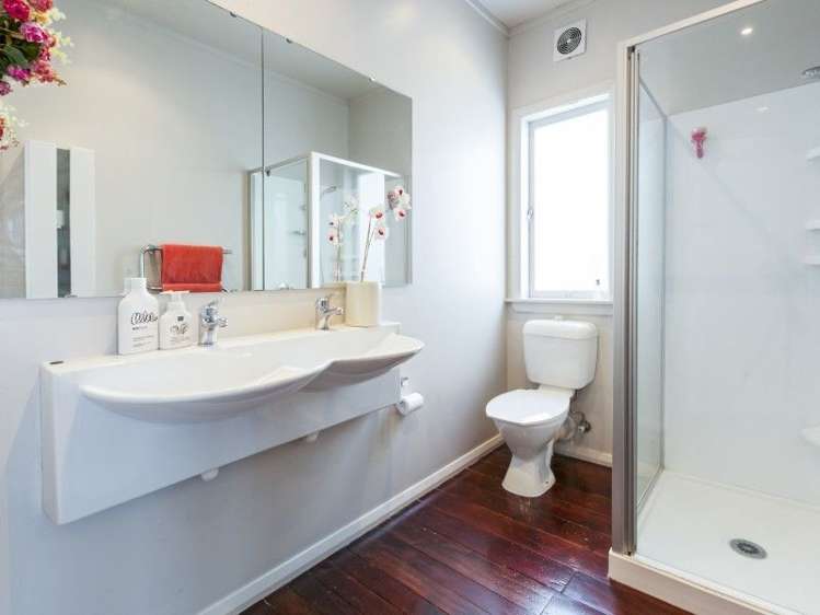 21 Hawea Road Point Chevalier_10