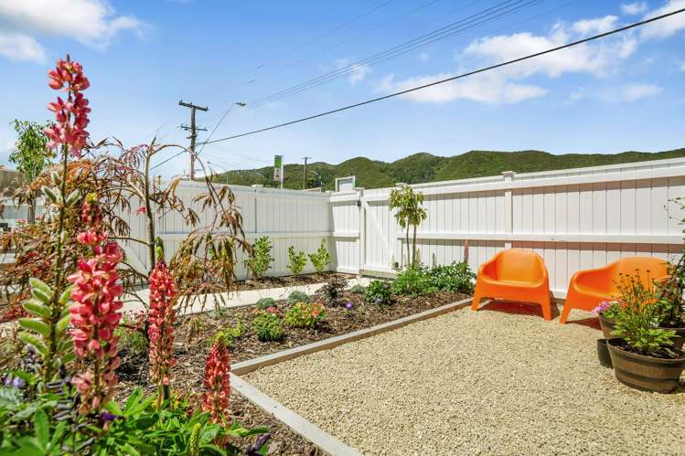 1105 High Street Taita_18