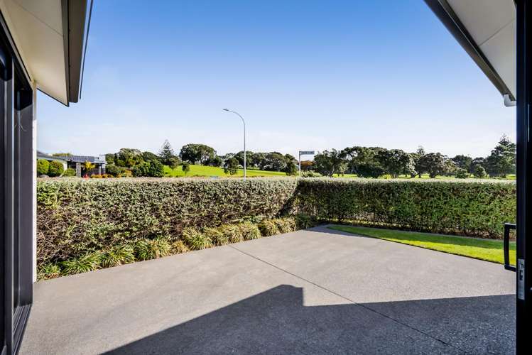 6 Pebble Beach Court Waiwhakaiho_61