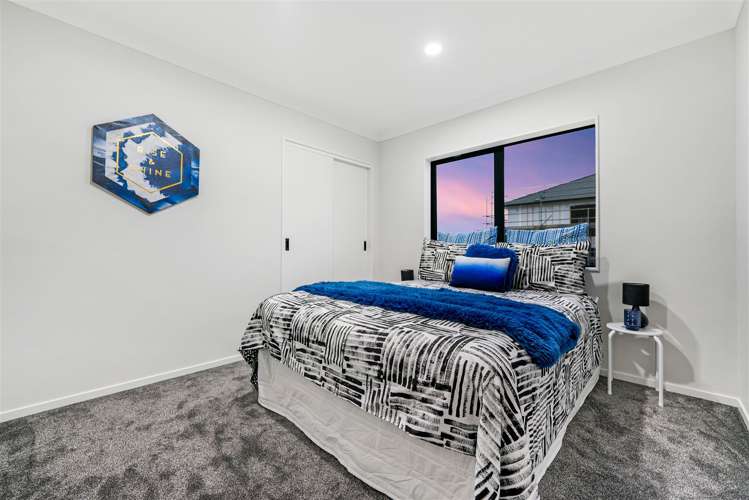 10 Uru Drive Flat Bush_23