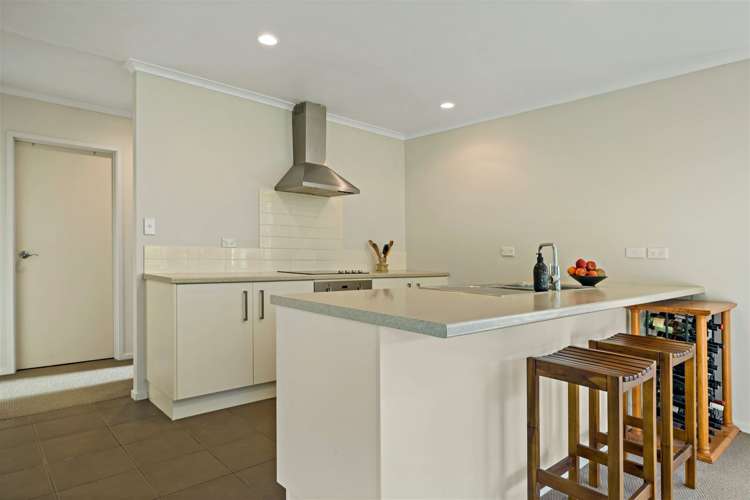 21f Bonita Avenue Stanmore Bay_5