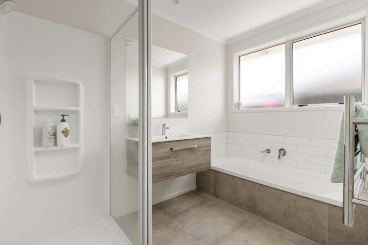 37 Te Ranga Memorial Drive Pyes Pa_11