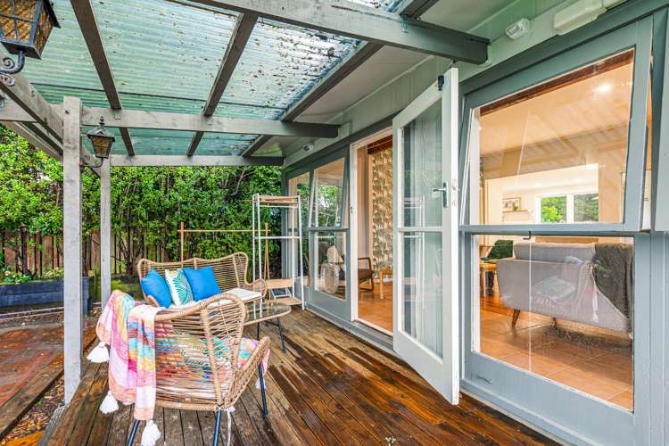 13 Hammond Avenue Hatfields Beach_10