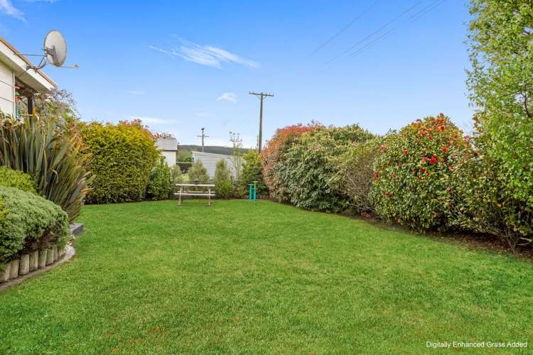 64 Leamington Street Waikaia_15