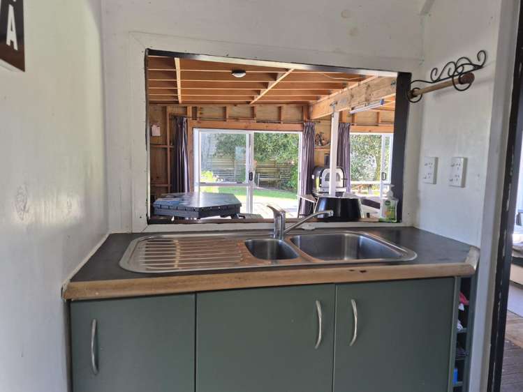 111 Miro Place Matarangi_17