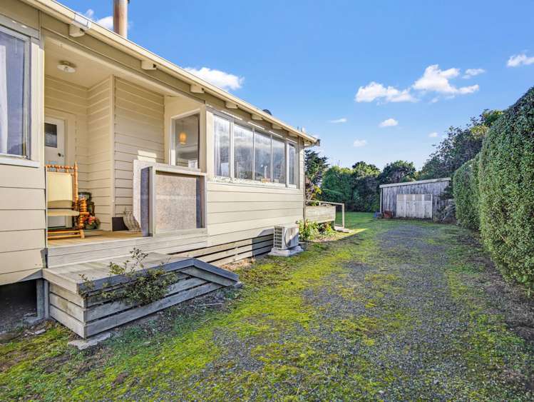 14 Arthur Road Pounawea_18