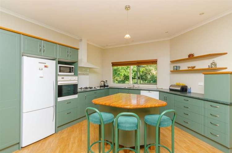 172 Woodlands Road Carterton_14