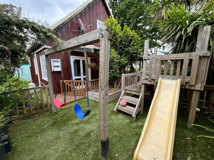 17A Awaroa Road Sunnyvale_1