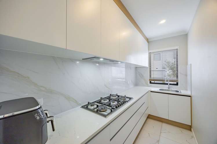 18 Green Bamboo Road Hobsonville_5