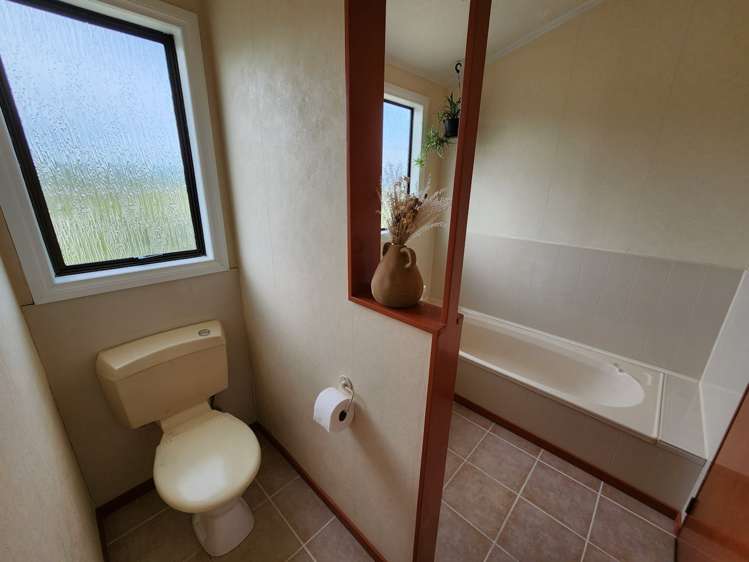 1 Lindis Close Kelson_16