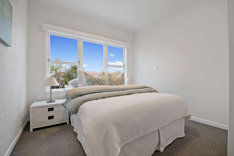 4 Bloomfield Place Epsom_13