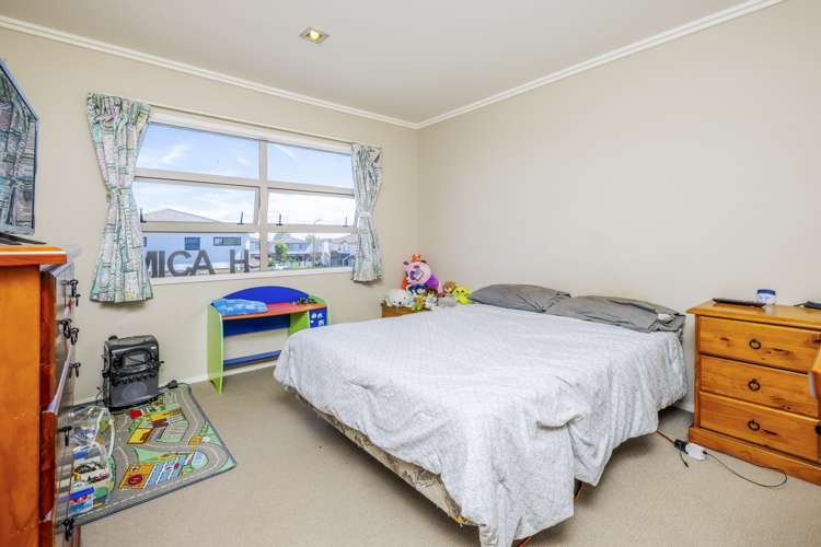17 Kestev Drive Flat Bush_8