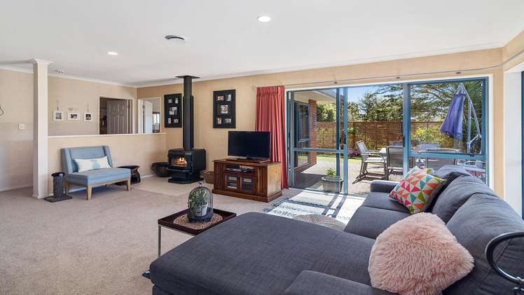 59 Oxford Road Lake Rotoma_5