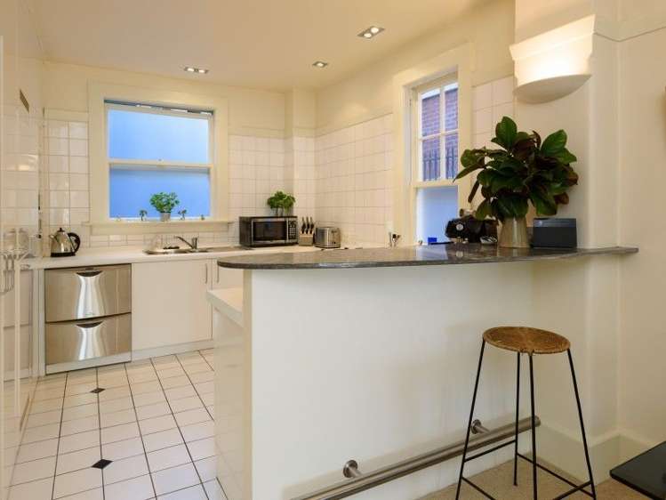 2/306 Oriental Parade Oriental Bay_8