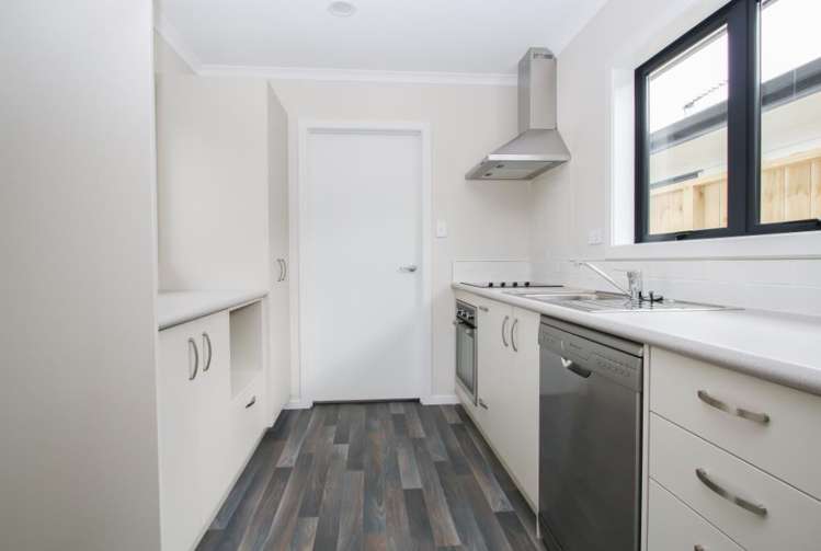 3/3 Southbrook Close 1071_11