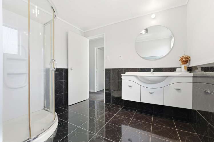 8 Ash Place Aramoho_14