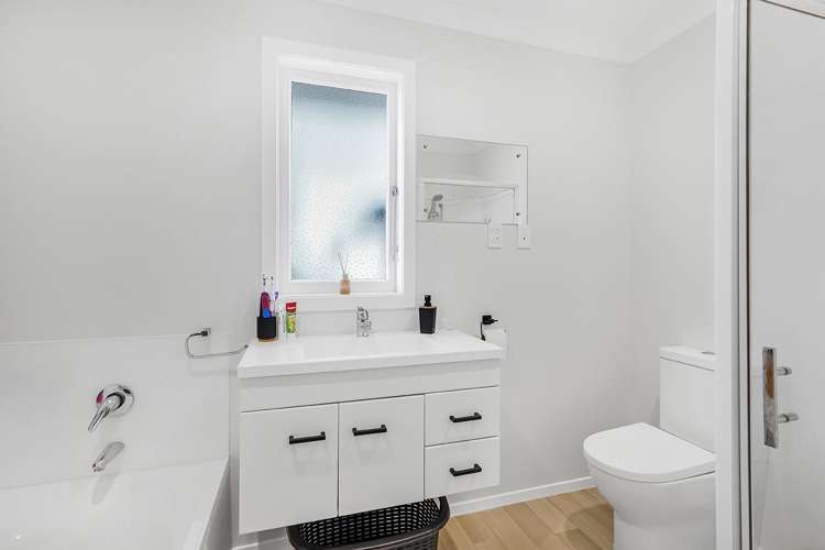 95 Scott Street Leamington_18