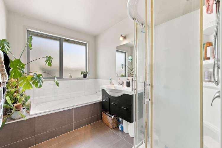 1-2/76A Southampton Street Sydenham_8