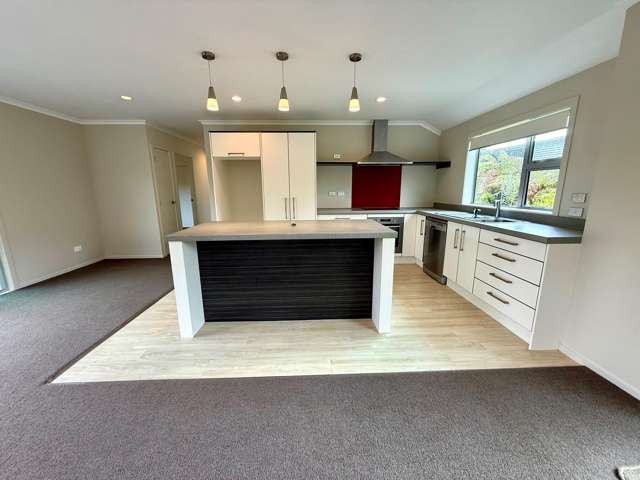 20A Manukau Rd Raglan_3