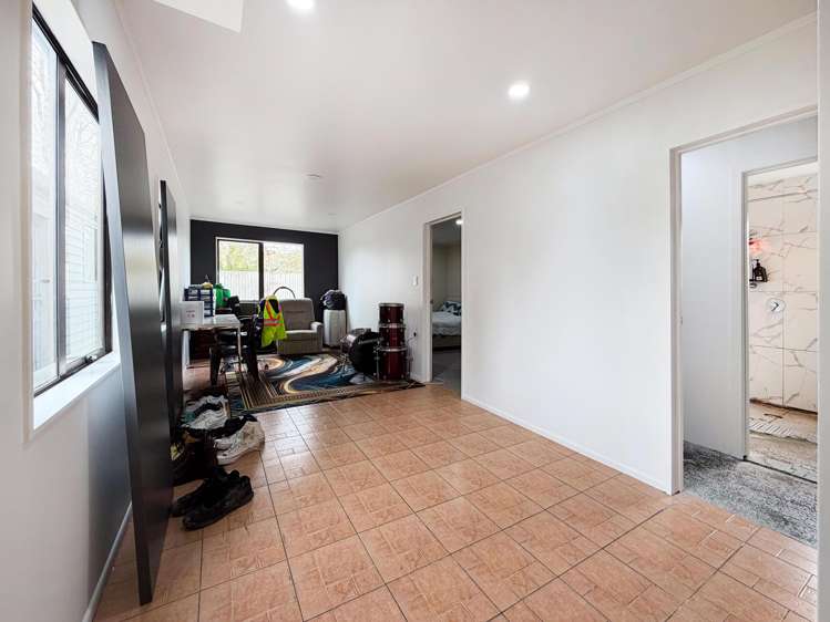 68 Hallberry Road Mangere East_15