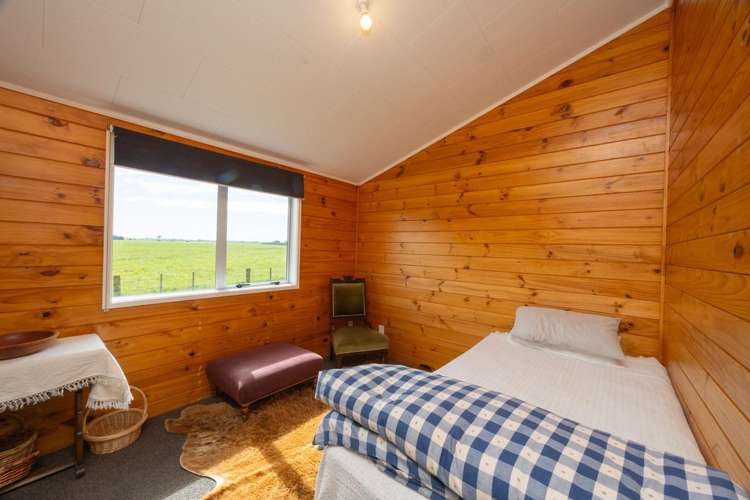 56 Managhs Road Halcombe_23