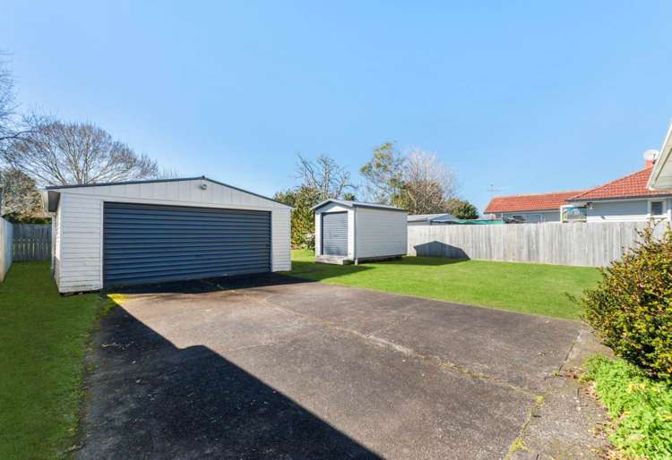 631 Te Atatu Road Te Atatu Peninsula_15