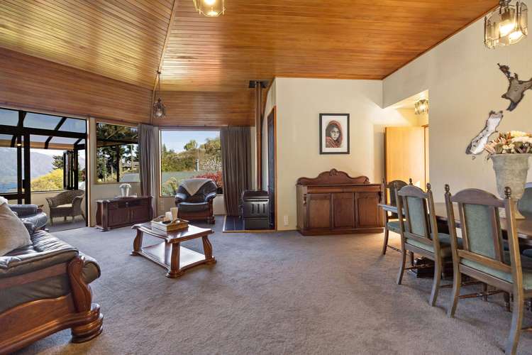 9 Greenstone Place Fernhill/Sunshine Bay_8