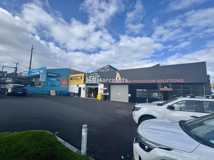 A/175 Archers Road Glenfield_10