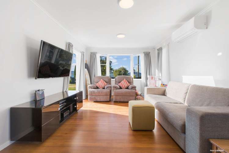 60 Saint Leonards Road Kelston_4