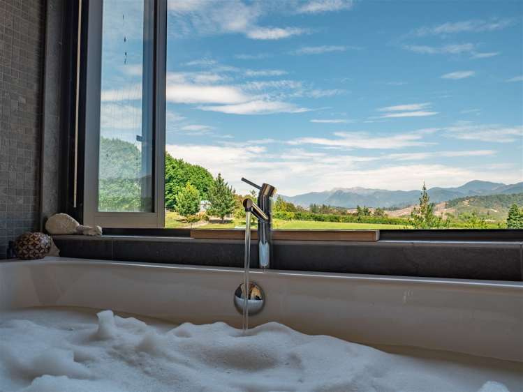 391 Waiwhero Road Ngatimoti_11