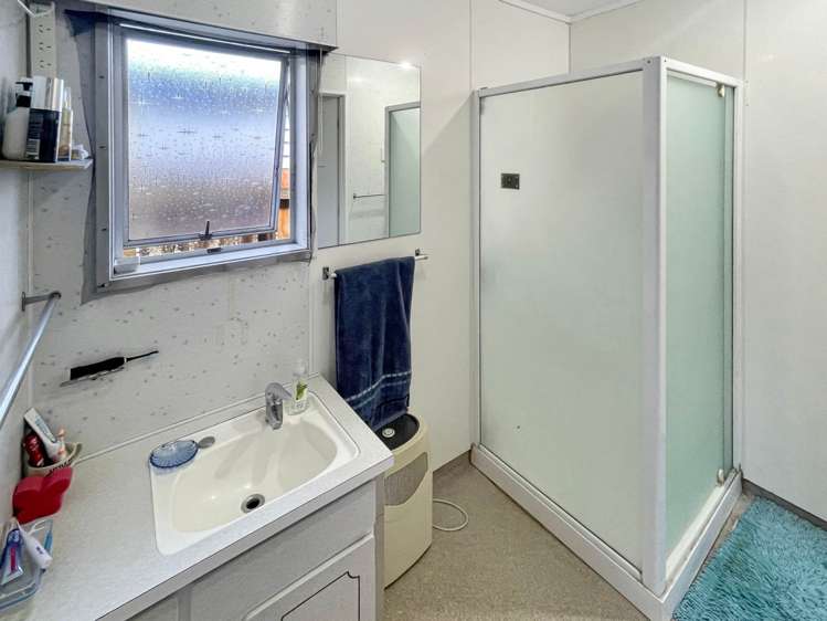 25 Rambler Crescent Beach Haven_9