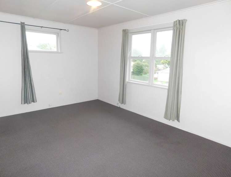 58 Ford Road Fordlands_7